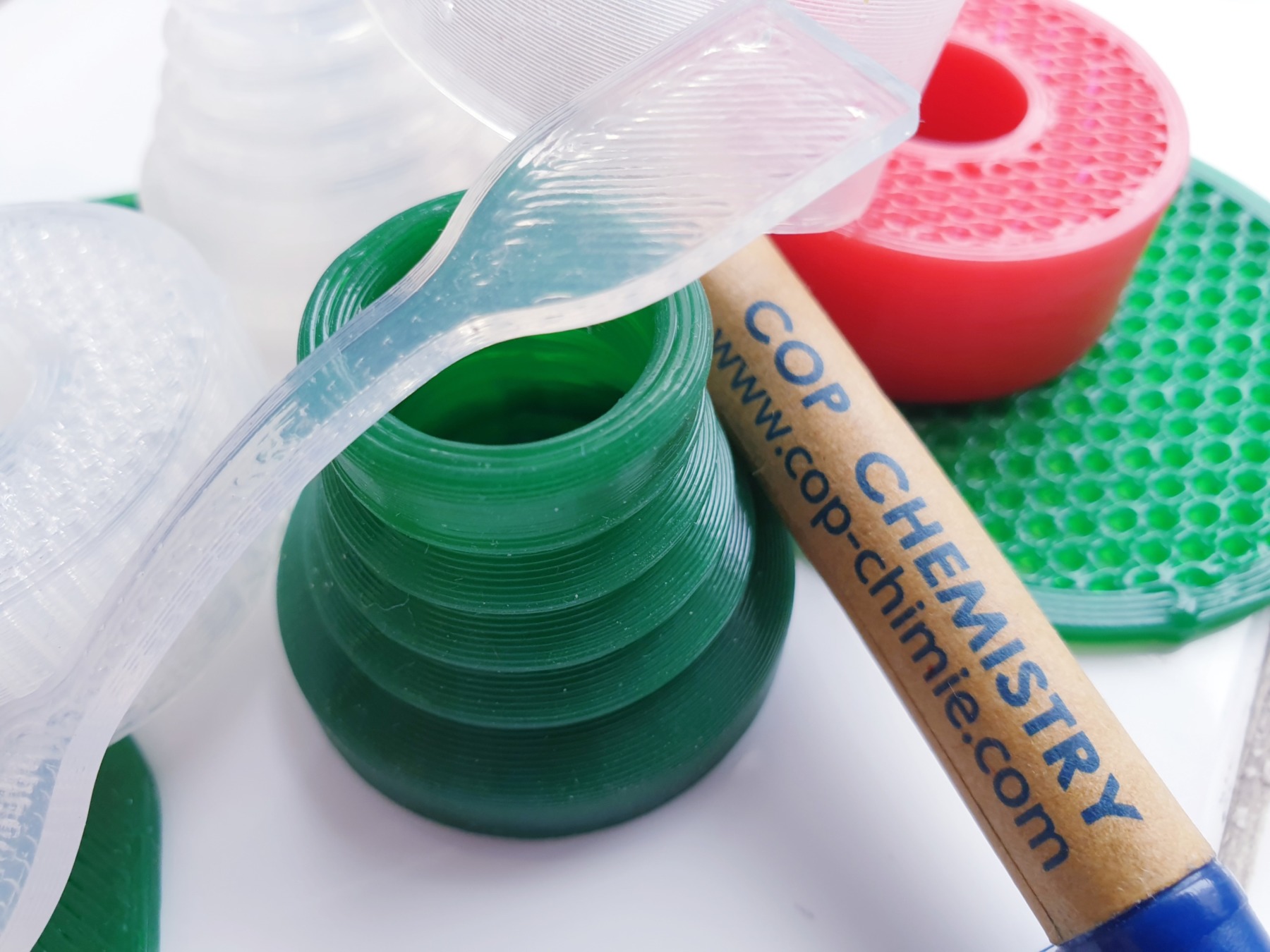 Echantillons de pièces fabriquées par impression 3D silicone