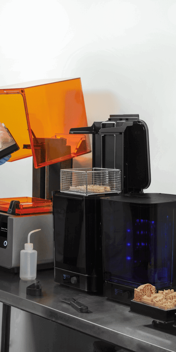 Impression 3D SLA avec une machine FOrmlabs dans le secteur dentaire