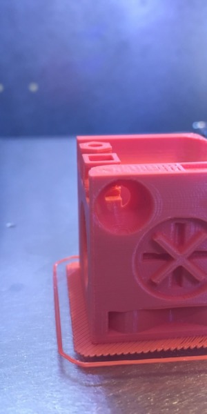 Test d'impression 3D FDM avec une machine Volumic 3D